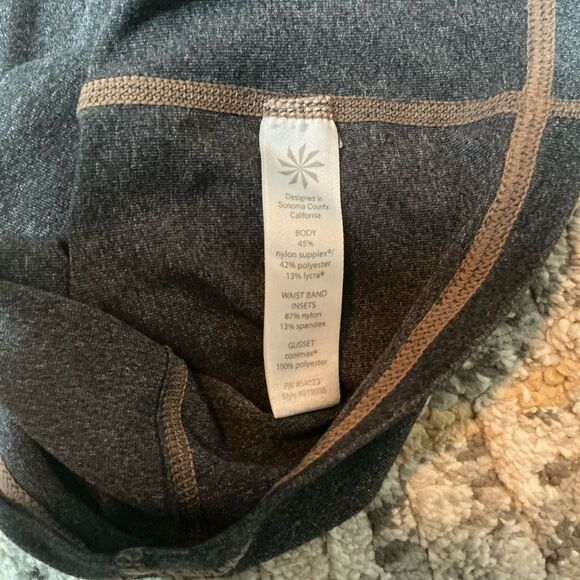 ATHLETA WIDE LEG YOGA PANTS! EUC! SIZE L - Picture 7 of 10